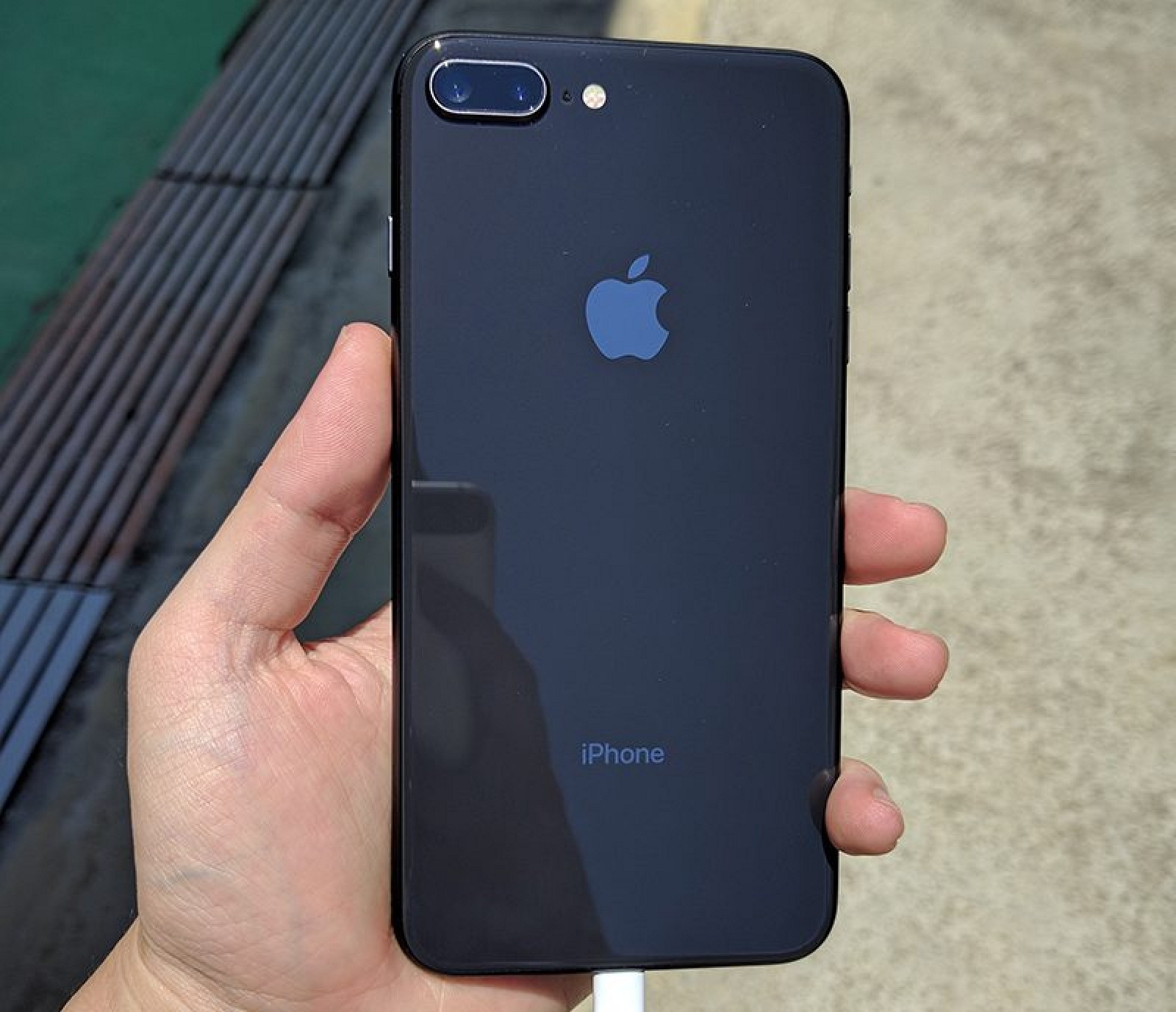 Владельцы iPhone 8 делятся впечатлениями об устройстве